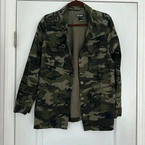 Hot Topic Camo Lightweight Jacket Sz L